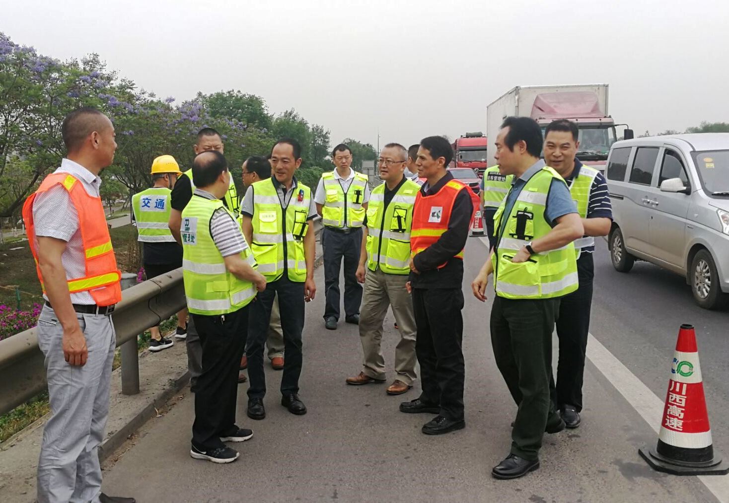 5.9+成乐运营+田明静+成乐运营分公司赴川西高速交流学习施工安全保畅工作.jpg