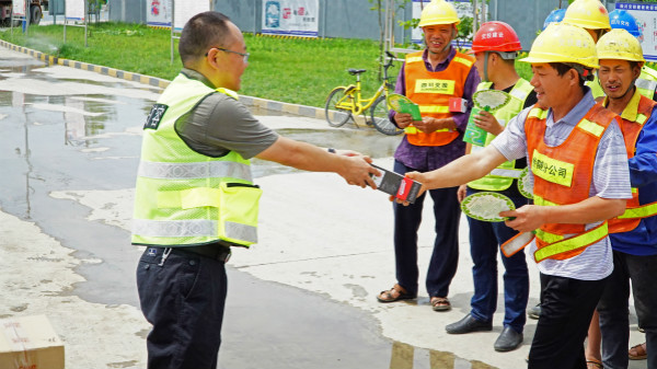 6.4+同创绿色成乐扩容 共享明天美好生活 成乐公司开展“6·5”世界环境日宣传活动3_meitu_3.jpg