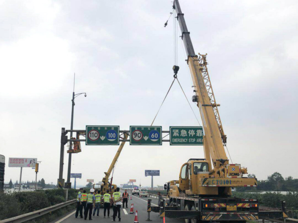 联勤联动  推进施工2.jpg