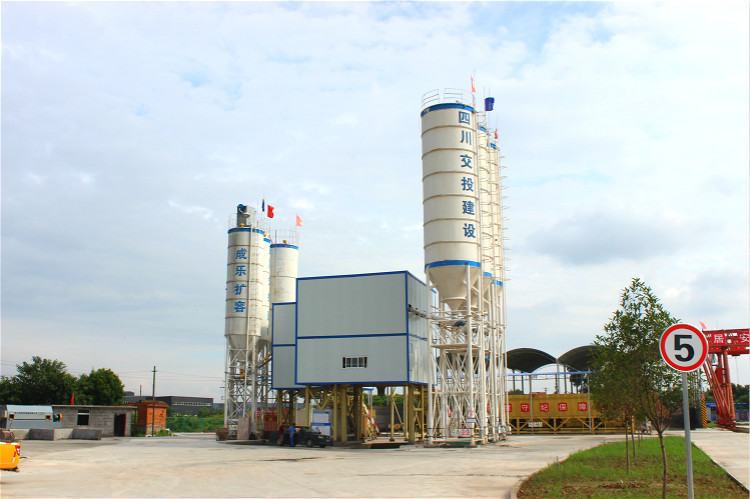 拌合楼全景 (2)_meitu_3.jpg