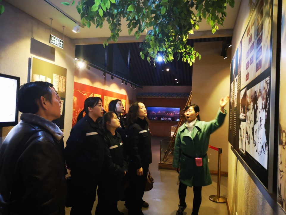 11.19+成乐运营+田明静+参观名人纪念馆  增强文化素养1.png