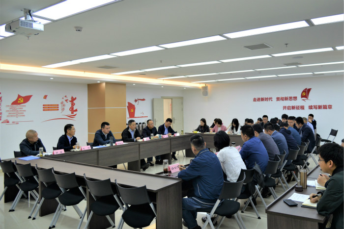 4.15+锁定目标 强化措施 全力推进成乐扩容项目建设1_meitu_2.jpg