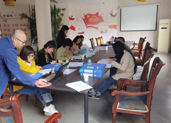 4.15+开展工资专项检查  保障农民工合法权益1.jpg